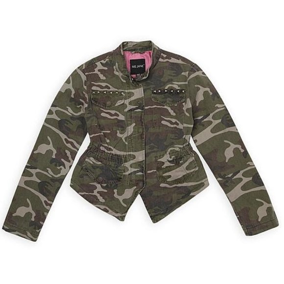 Authentic Camo PatternTrendy HemlineSize: S (7/8)